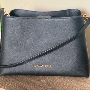 Michael Kors cross body/shoulder bag